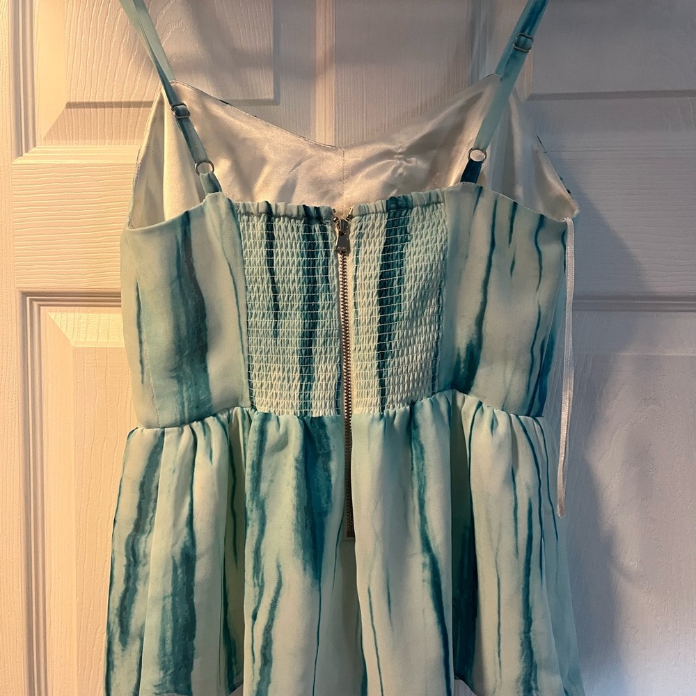 Y2K vintage blues GUESS zip up tank top